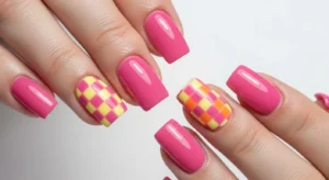Checkerboard Accent Nail