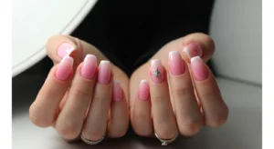 Gradient Pink Starburst Nails