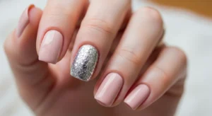 Glitter Accent Nail