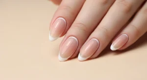 White Outline Nails (Negative Space Detail)