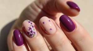 Purple Floral Accent Nail