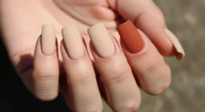Burnt Sienna Accent Nail