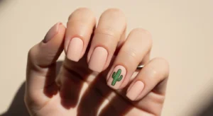 Minimal Cactus Nail Art