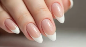 Nude Micro French Tip