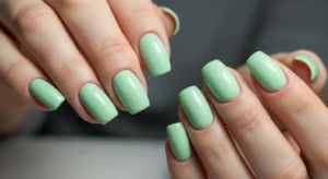 Pastel Green Nails