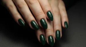 Forest Green Nails