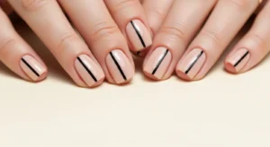 Thin Vertical Line Nails
