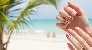 Palm Tree Accent Nail