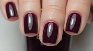 plum winter nails