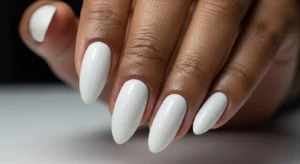 Off white winter nails clean manicure