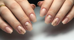 short nails with thin line nail art minimal modern manicure