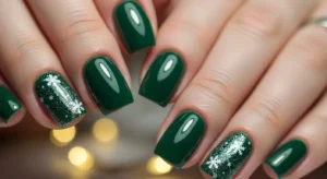 green christmas nails