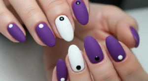 short purple nails with dot design for simple and easy nail art look