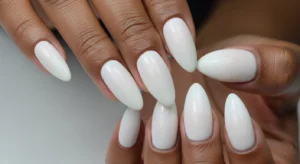 Ivory nails winter clean nail idea