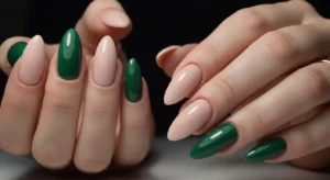 green nude nails