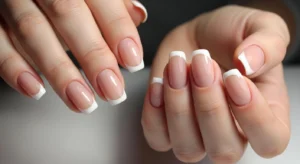 simple french acrylic nails for clean and everyday manicure look