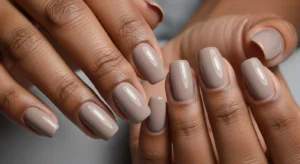 Taupe winter nails neutral manicure idea