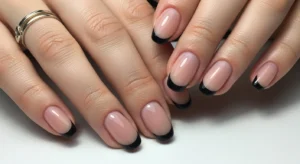 thin black french tips