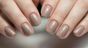 beige minimal nails