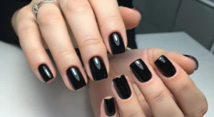 glossy black nails